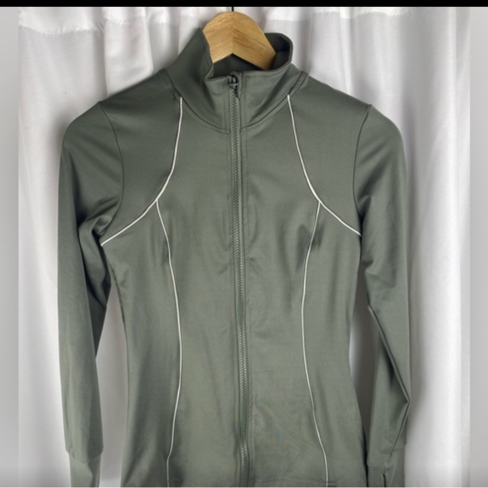 Halara Grey with White Piping Full Zip Jacket Small